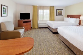 Candlewood Suites Eastchase Park
