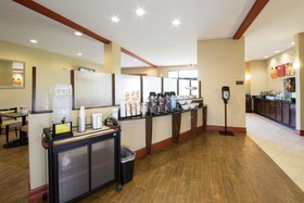 Comfort Suites Airport South