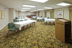 Country Inn & Suites by Radisson, Montgomery East, AL