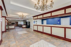 Days Inn by Wyndham Montgomery Near AUM