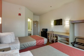 Motel 6 Montgomery Airport