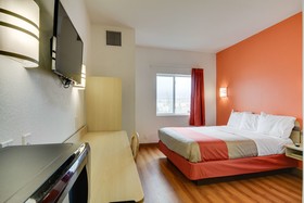 Motel 6 Montgomery Airport