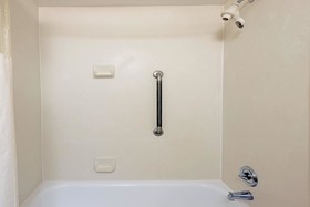 Wingate by Wyndham Montgomery