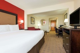 Wingate by Wyndham Montgomery