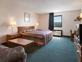 Budgetel Inn & Suites