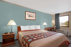 Budgetel Inn & Suites