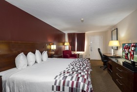 Red Roof Inn Muscle Shoals