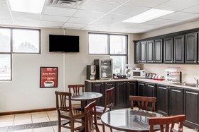 Americas Best Value Inn Opelika