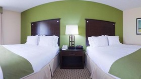 Holiday Inn Express Hotel & Suites Opelika Auburn