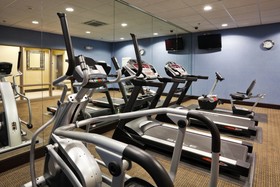 Holiday Inn Express Hotel & Suites Opelika Auburn