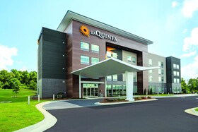 La Quinta Inn & Suites by Wyndham Opelika Auburn