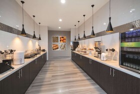 La Quinta Inn & Suites by Wyndham Opelika Auburn