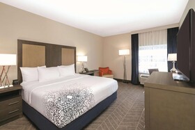 La Quinta Inn & Suites by Wyndham Opelika Auburn