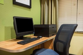 Microtel Inn & Suites by Wyndham Opelika