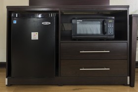 Red Roof PLUS & Suites Opelika