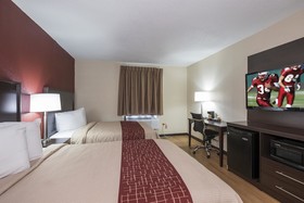 Red Roof PLUS & Suites Opelika