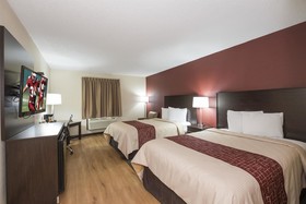 Red Roof PLUS & Suites Opelika