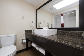 Red Roof PLUS & Suites Opelika