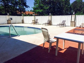 Studio 6 Opelika Auburn AL