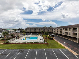 Casa Del Marina by Meyer Vacation Rentals