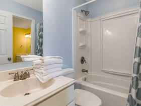 Cinco by Meyer Vacation Rentals