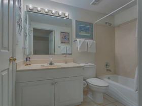 Emerald Key by Meyer Vacation Rentals