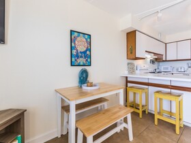 Emerald Skye by Hosteeva