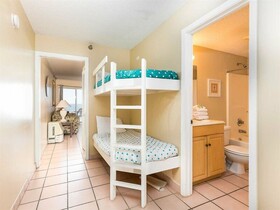 Emerald Skye by Vacasa