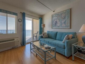 Emerald Skye by Vacasa