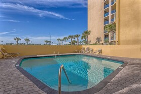 Emerald Skye by Vacasa