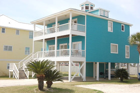 Hayley House Beachside