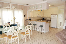 Hayley House Beachside