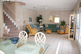 Hayley House Beachside