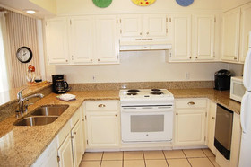 Hayley House Beachside