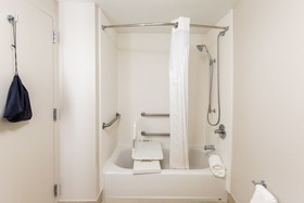 Holiday Inn Express Orange Beach