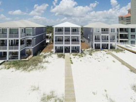 Horningsholm by Meyer Vacation Rentals