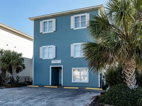 Horningsholm by Meyer Vacation Rentals