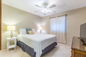 Lei Lani by Hosteeva