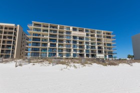 Lei Lani by Hosteeva