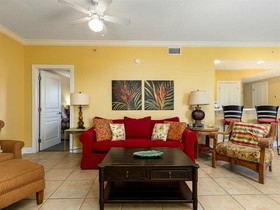Palm Beach Resort by Vacasa