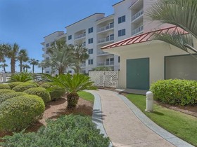 Palm Beach Resort by Vacasa