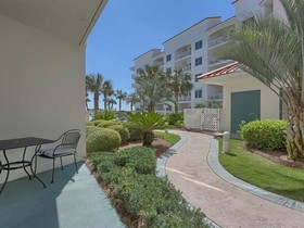 Palm Beach Resort by Vacasa