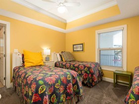 Palm Beach Resort by Vacasa