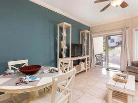 Palm Beach Resort by Vacasa
