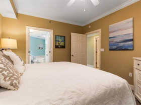 Phoenix On The Bay II by Meyer Vacation Rentals