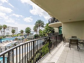 Phoenix On The Bay II by Meyer Vacation Rentals