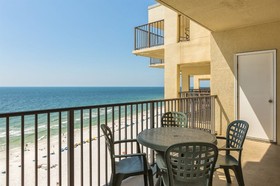 ResortQuest Rentals at Phoenix Condominiums
