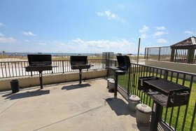ResortQuest Rentals at Phoenix Condominiums