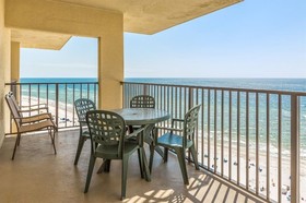 ResortQuest Rentals at Phoenix Condominiums