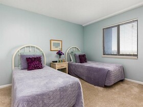 Romar Tower by Vacasa